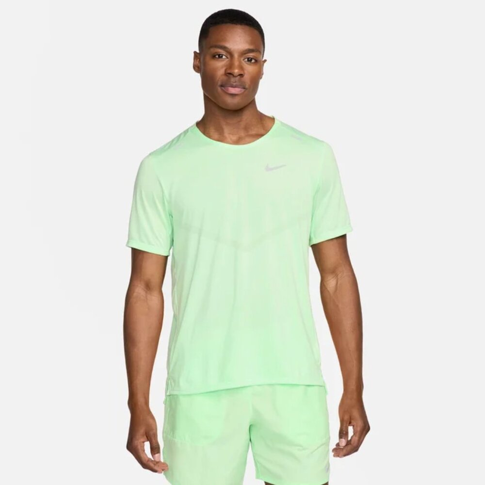Nike Dri-FIT Rise 365 Mens Short-Sleeve Running Training Gym Top Green